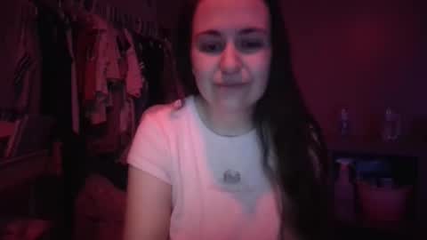 busteebetty online show from April 14, 7:19 am