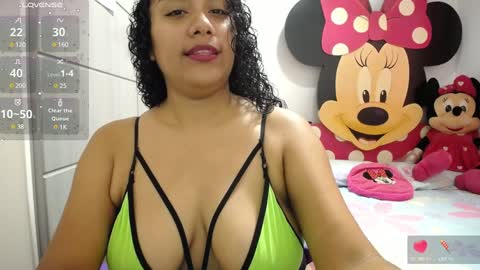 Nahiara online show from December 20, 4:36 pm