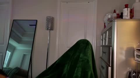 butterfly booty online show from May 15, 11:13 am