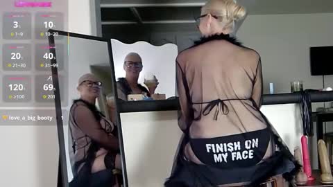 Bee and John online show from January 19, 12:51 am