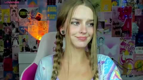 Emily  online show from September 24, 6:29 pm