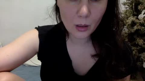 Lamb online show from April 13, 6:09 pm