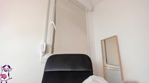 Cailyn Andrea  online show from March 17, 6:50 am