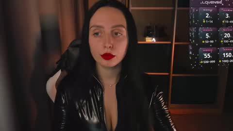 Snapshot of calypsownsu chatting on February 24, 4:58 pm Christy online show from February 24, 4:58 pm