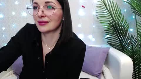 camelia_lillie online show from February 20, 6:26 am