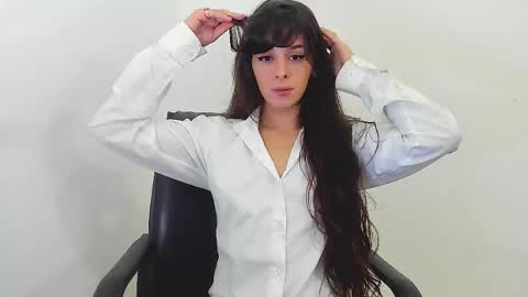 Cami online show from April 14, 6:24 am