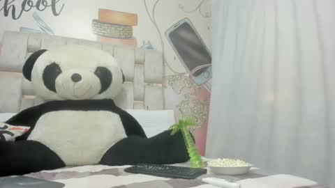 CAMILA online show from January 18, 6:53 pm