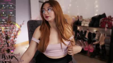     Pantyhose loving independent model online show from March 12, 2:03 am