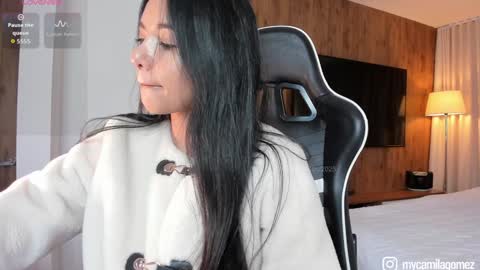 Snapshot of camilagomezz chatting on September 14, 10:18 pm Camila online show from September 14, 10:18 pm