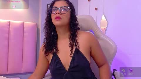 Camila online show from December 3, 12:40 pm