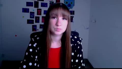 Camilla online show from May 8, 7:00 am