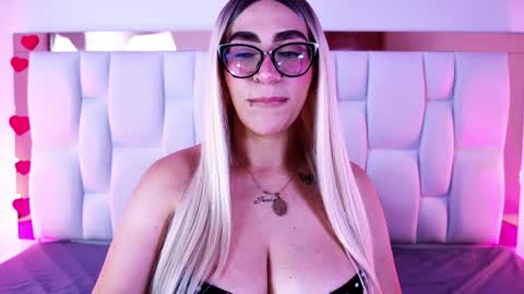 Camille online show from April 4, 12:48 pm