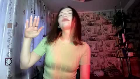 Julia online show from February 3, 1:27 pm