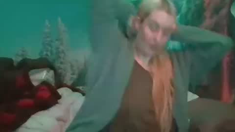 Candi online show from February 4, 6:49 am