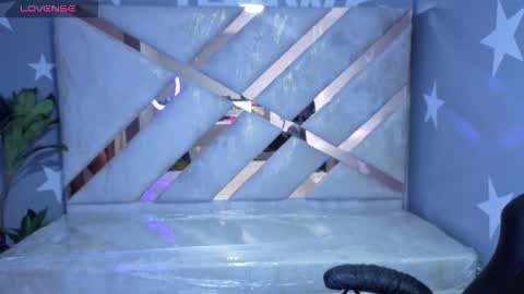 candy_kush_a online show from March 3, 3:45 am