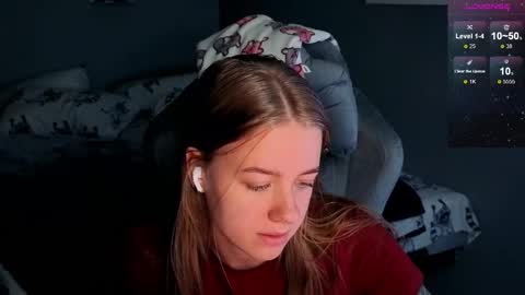 Megan online show from September 22, 8:35 am