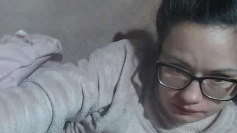 say meow and send tips  online show from January 19, 7:59 am