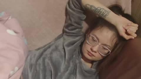 say meow and send tips  online show from March 13, 2:07 pm