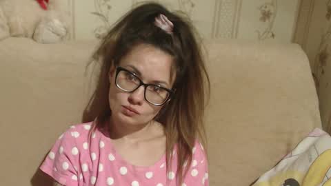 say meow and send tip  online show from March 12, 4:35 pm