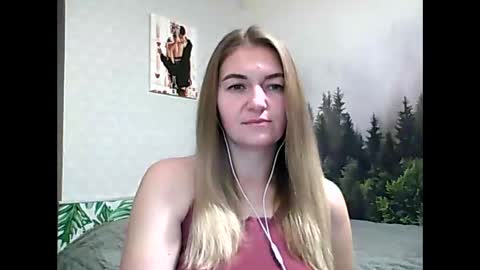 Daisy online show from October 11, 9:06 pm