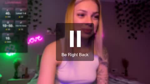 Candy online show from May 24, 9:52 am