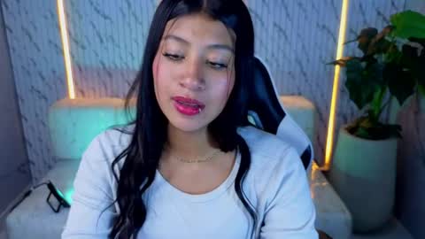 Canela  online show from May 19, 8:38 pm