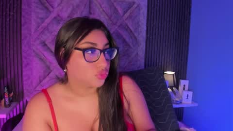 GABRIELA LOPEZ online show from February 12, 4:03 am