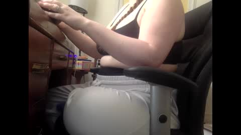 carabelle89 online show from April 15, 10:21 pm