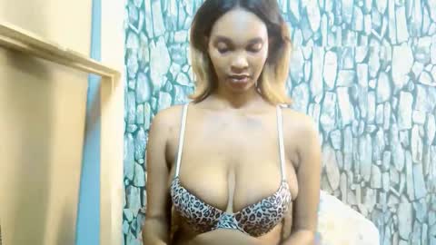 caramelminxxx1 online show from April 29, 7:11 am