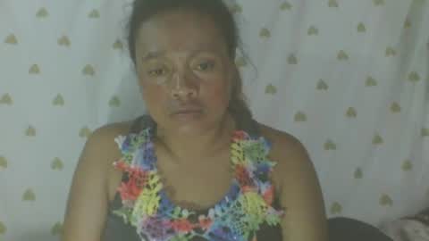 carinesexy69 online show from November 3, 12:42 pm