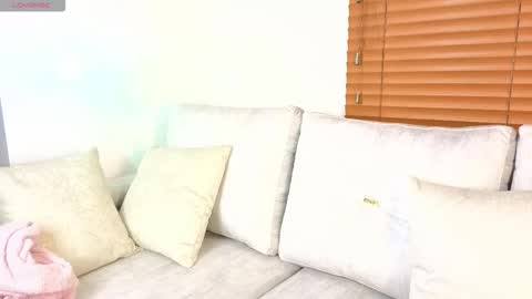 carla online show from January 19, 7:26 am