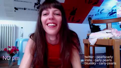 Carly Pearls online show from November 10, 4:51 am