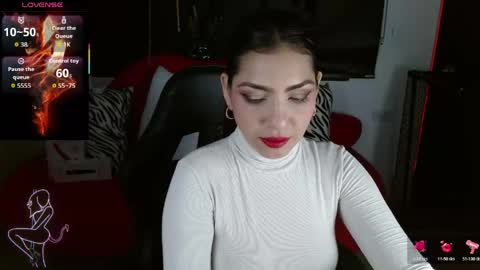 Caroline online show from May 2, 2:09 pm