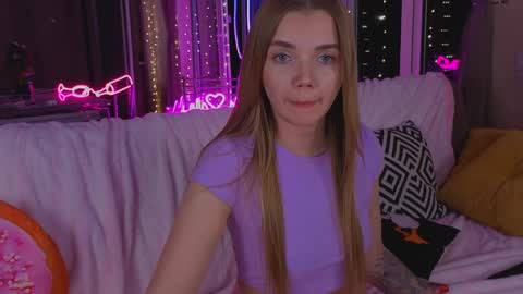 carriebradshawww online show from March 31, 11:16 pm