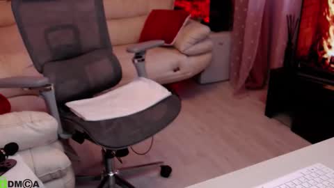 Carrie online show from February 26, 6:01 am