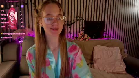 Casey sweeet online show from May 26, 3:22 pm