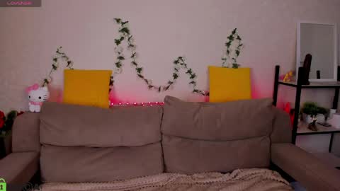 Casey sweeet online show from April 8, 12:40 pm