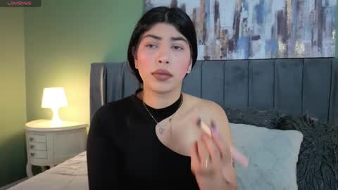 cassie_bloom online show from June 5, 3:32 am