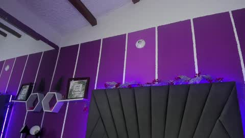 Cassie Jones online show from February 3, 3:20 am