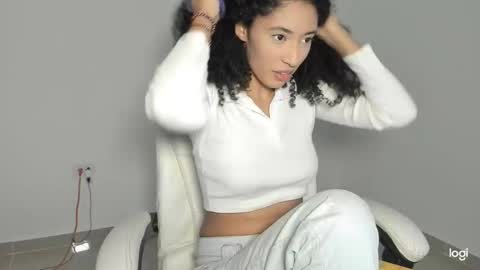 Cami online show from September 28, 4:08 am