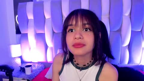 Cat  online show from December 13, 10:45 pm