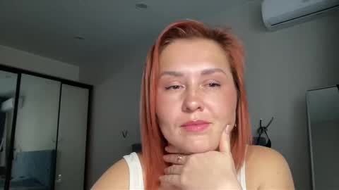 catch_my_vibe_ online show from March 10, 2:10 pm