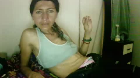 celeste198694 online show from May 5, 5:16 pm