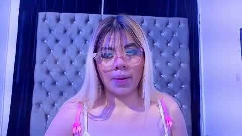 cleste dubois online show from March 19, 5:56 am