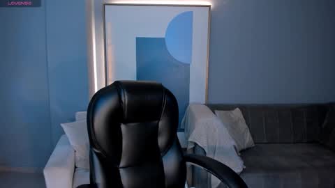 Celeste Moon online show from December 5, 3:06 am