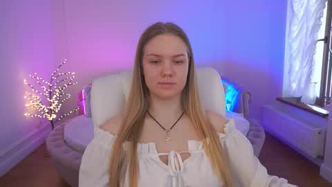 celestenoirr online show from March 4, 7:37 am