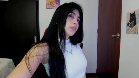 Snapshot of celestinepurple chatting on September 27, 1:46 am Celestineeeeee online show from September 27, 1:46 am