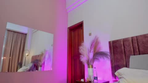 Celeste Quenn online show from May 28, 12:25 pm