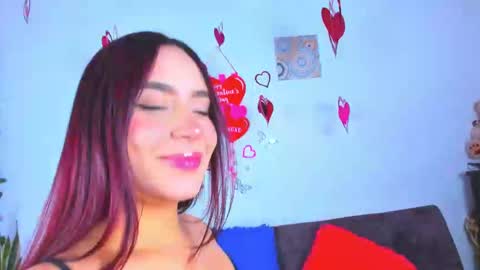 Snapshot of chanel_parker chatting on February 15, 11:16 pm  Chanel Parker  online show from February 15, 11:16 pm
