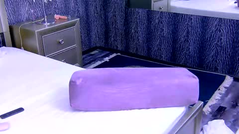 Snapshot of chanelledy1 chatting on October 3, 3:55 am chanelledy1 online show from October 3, 3:55 am